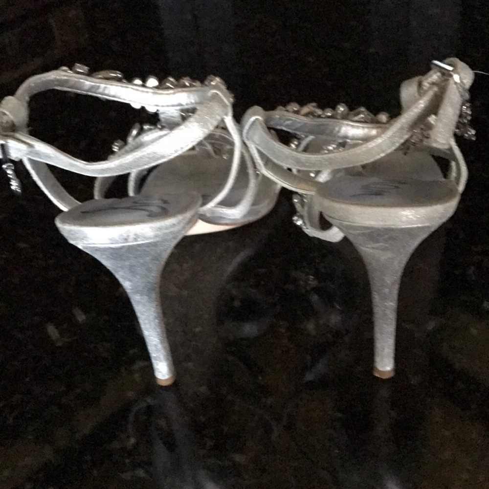 Beautiful Sam Edelman Rhinestone Heels - Picture 4 of 7